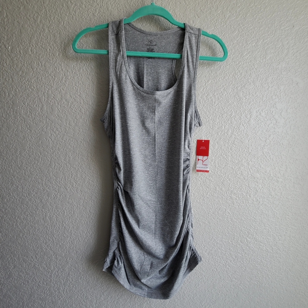 H2 Hannah workout top in Heather gray, size large, NWT